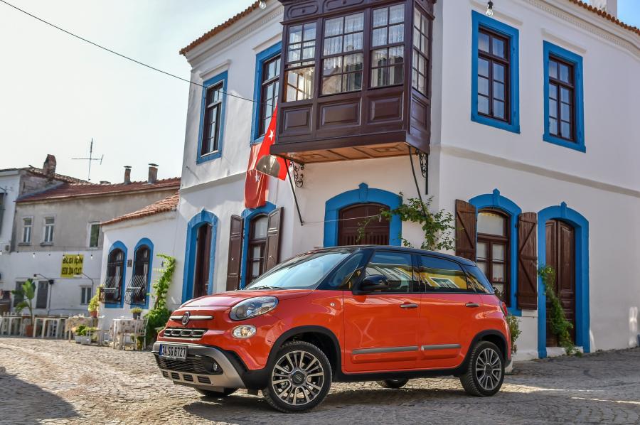  Fiat 500L Cross (330) 2017 года  (фото 35 из 39)